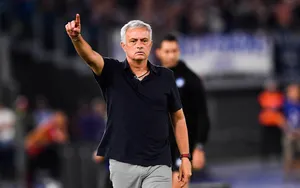 Mourinho rejette “la plus grande proposition de manager” pour rester à l’AS Roma