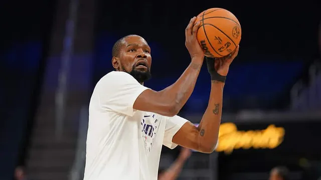 NBA : Kevin Durant intègre le cercle des 30 000