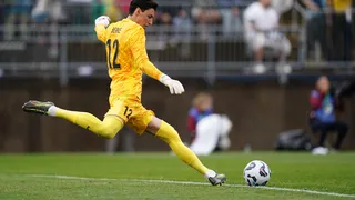 LOSC : 3 choses à savoir sur Berke Özer, le remplaçant de Lucas Chevalier