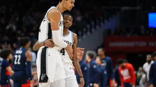 NBA : Et si c’était la saison du duo Wembanyama – Fox chez les Spurs ?