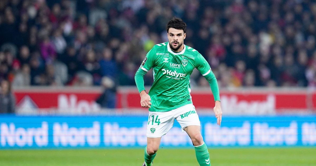 Angers annonce la signature de Louis Mouton