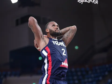 L’Équipe de France s’impose sans trembler contre la Grande-Bretagne