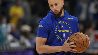 “Je n’ai jamais rien vu de tel”, une légende NBA proclame Stephen Curry meilleur joueur de l’histoire