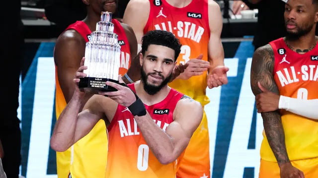 NBA : La star Jayson Tatum est en train de battre tous les records !