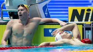Natation : suspendu pour dopage, un triple champion olympique annonce son retour