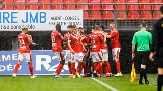 Mercato VAFC : un ailier arrive d’une destination exotique (Officiel)