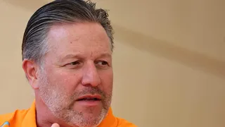 F1 : “Verstappen ne serait pas champion sans Red Bull”, Zak Brown détruit le Néerlandais