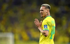 Brésil : Antony est exclu de la sélection