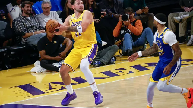 Pronostic NBA de la nuit du 24 octobre 2026 : Mavericks-Spurs, 76ers-Bucks, Suns-Warriors