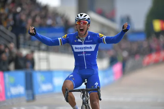 Résultat de recherche d'images pour "philippe gilbert"