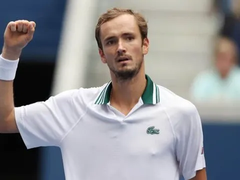 US Open (H) : Medvedev expédie Auger-Aliassime et file en finale