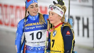 Biathlon : Tandrevold sous pression avant le départ de la poursuite