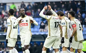 Le Racing Club de Lens a-t-il raison de jouer à fond la Coupe de France ?