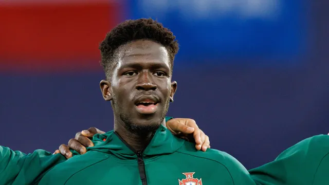 Mercato ASSE : Pourquoi Chico Lamba va pousser Zuriko Davitashvili vers la sortie