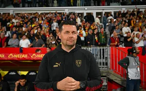 RC Lens : « Revoir à la hausse nos objectifs » : Pierre Sage confiant avant de défier l’OGC Nice