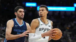 NBA : Victor Wembanyama (Spurs) fait le show contre les Grizzlies (Vidéo)