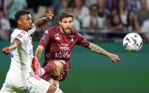 Mercato Ligue 1 : vers une bataille entre l’OL et le LOSC pour Giorgi Tsitaichvili ?