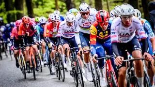 Liège – Bastogne Liège 2024 : un pétard, 30km en solo… Revivez le nouveau numéro de Tadej Pogacar ! (Vidéo)