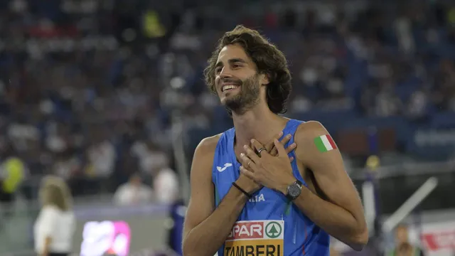 Athlétisme : L’incroyable show de Tamberi avant les JO 2024 ! (vidéo)