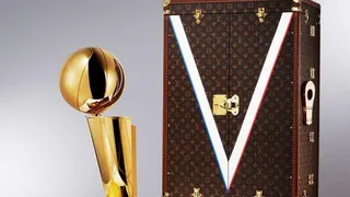 Louis Vuitton s’associe à la NBA autour du Larry O’Brien