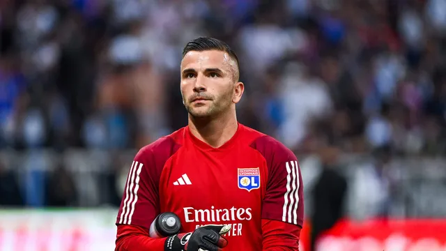 Mercato OL : un club de Ligue 1 veut chiper Anthony Lopes