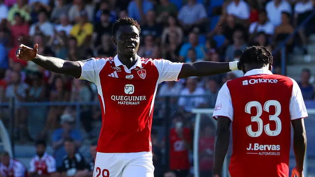 Mercato : Les joueurs en fin de contrat en juin 2026 à Brest