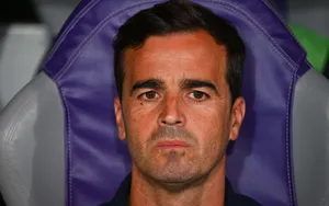 TFC : l’exploit contre Liverpool peut-il sauver Carles Martinez Novell ?