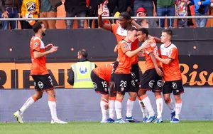 Lorient : Le FC Barcelone et le Real Madrid sur la piste du “Mbappé” lorientais