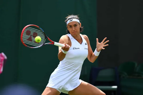 Caroline Garcia dispute le deuxième tour de Wimbledon 2023 face à Leylah Fernandez ce mercredi 5 juillet 2023 (iconsport)