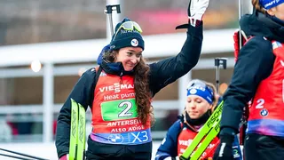 Coupe du monde Biathlon : Lou Jeanmonnot peut-elle rêver du gros globe de cristal ?
