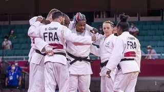JO – Judo : l’équipe de France est championne olympique !