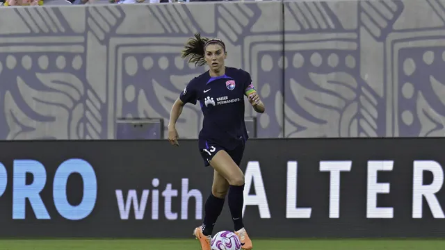 Alex Morgan : Âge, Stats, Palmarès, Couple et Club