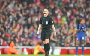 Premier League : Rebecca Welch première arbitre féminine de l’histoire