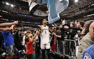 NBA : Wembanyama clutch, nouveau record et frissons face aux Bulls