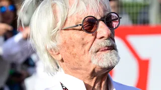 F1 : “C’est étrange”, Ecclestone balance sur la relation entre Hamilton et Wolff