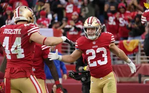 NFL : Christian McCaffrey entre dans l’histoire