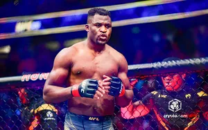 PFL : “Il y a une chance”, Francis Ngannou en remet une couche sur Jon Jones