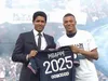 Kylian Mbappé prolonge au PSG et s’offre un triplé pour le dernier match de la saison