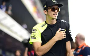 MotoGP : le demi-frère de Rossi remplace Marquez !