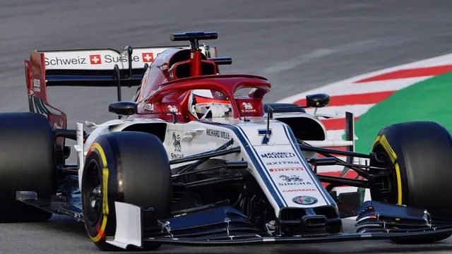 F1 : Alfa Romeo Racing dévoile sa livrée pour la saison 2019