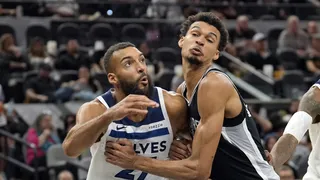 Le résumé NBA de la nuit : Victor Wembanyama solide, Bilal Coulibaly impressionnant mais battu