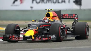 Formule 1 – Victoire de Max Verstappen devant les deux Mercedes