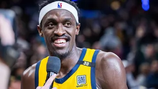 Playoffs : Les Bucks inexistants sans Giannis, les fans quittent le stade !