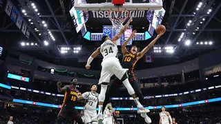 NBA : Zaccharie Risacher contre Giannis Antetokounmpo, l’improbable trade ?