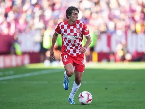 Ligue des Champions : le futur adversaire du PSG corrigé avant d’aller au Parc