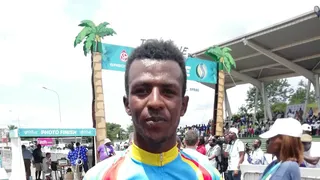 Biniam Girmay remporte la troisième étape de La Tropicale Amissa Bongo