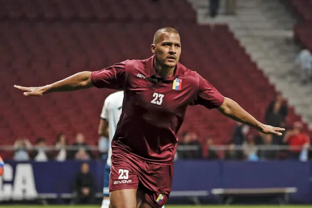 José Salomón Rondon buteur face à l'Argentine