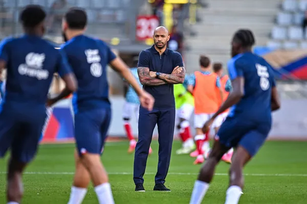 Ce lundi en Slovénie, Thierry Henry disputera son premier match à enjeux en qualité de sélectionneur de l'Equipe de France Espoirs (iconsport)