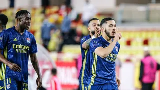 Lyon s’impose miraculeusement à Monaco (2-3) et reste en vie