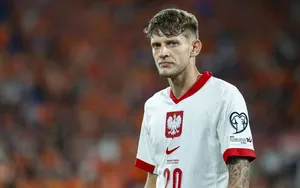 Mercato OL : qui est Sebastian Szymanski, annoncé dans le viseur des Gones pour cet hiver ?